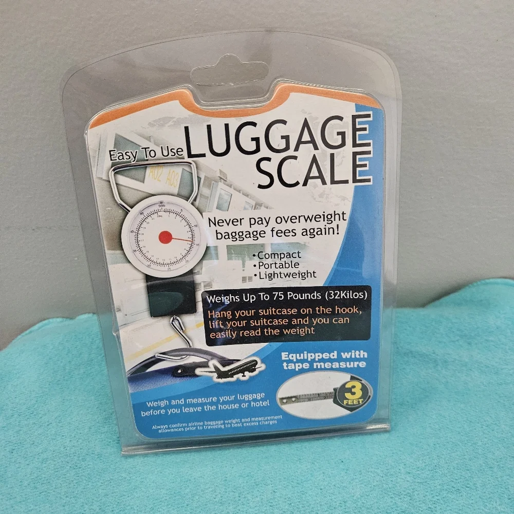 Portable Luggage Scale with Tape Measure - Picture 3 of 7